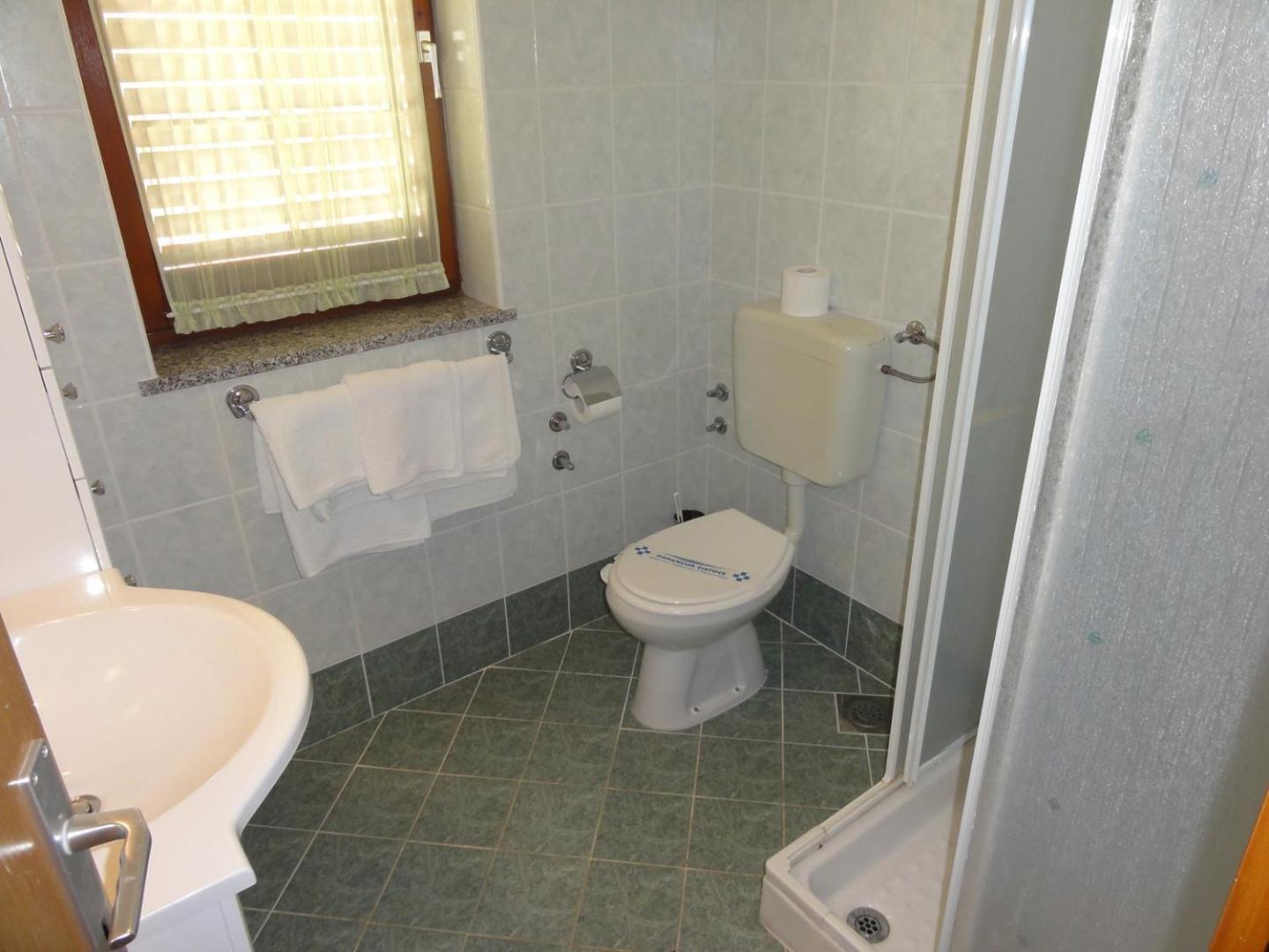 Cozy Apartments And Rooms Pavicini Segotici Bagian luar foto